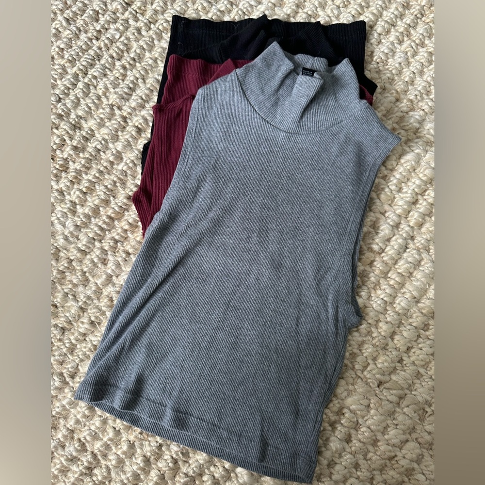 Forever 21 Turtleneck tank